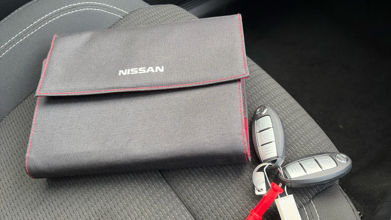 Nissan Qashqai 1.3 DiG-T MH Acenta Premium 5dr Petrol Hatchback